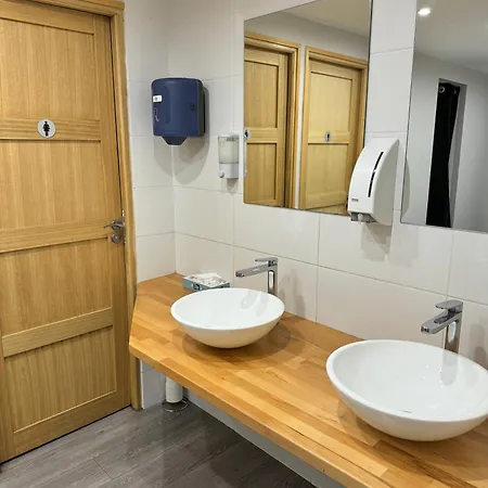 Hotel Dubai Privee Avec Espaces Communs Perpignan