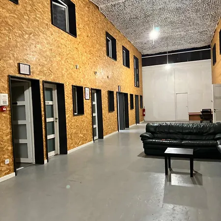 Dubai Privee Avec Espaces Communs Hotel