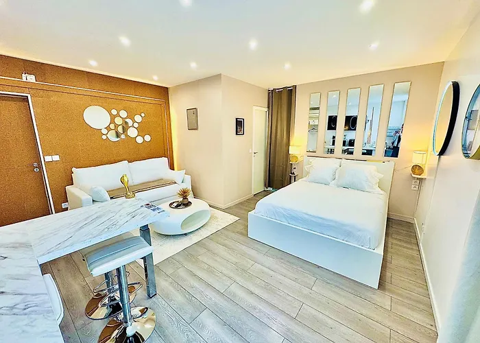 Dubai Privee Avec Espaces Communs