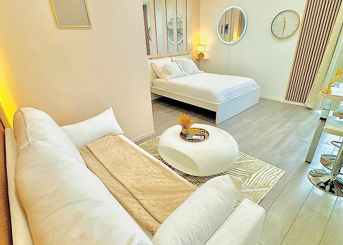 Dubai Privee Avec Espaces Communs Perpignan