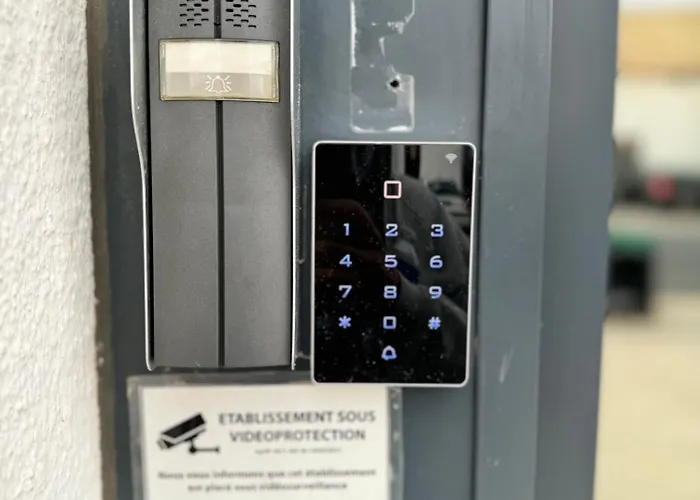 Hotel Dubai Privee Avec Espaces Communs