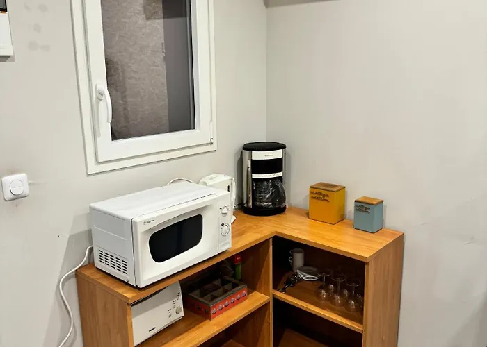 Hotel Dubai Privee Avec Espaces Communs *